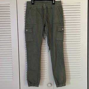 Loose green cargo pants
